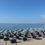 Villaggio Lungomare Apartahotel