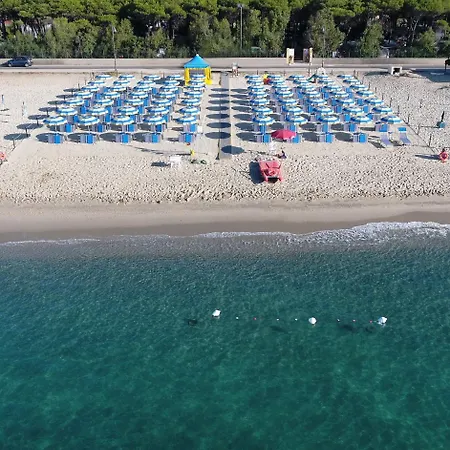 Villaggio Lungomare Aparthotel Cropani