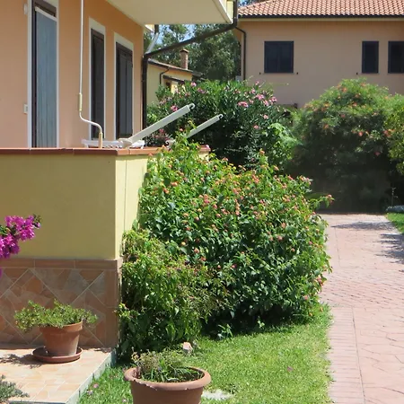 Villaggio Lungomare Aparthotel