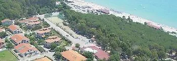 Villaggio Lungomare Aparthotel 3*