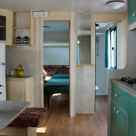 Villaggio Lungomare Aparthotel 3*