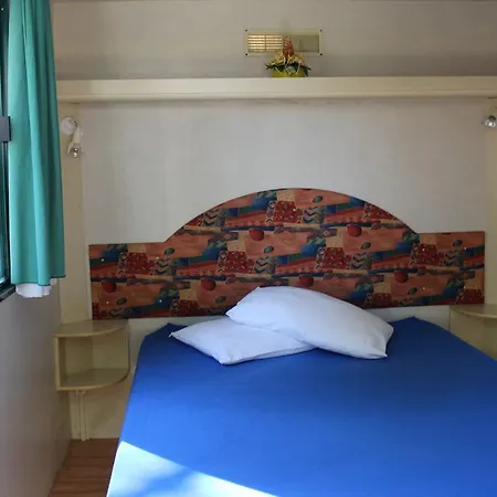 Villaggio Lungomare Apartahotel 3*