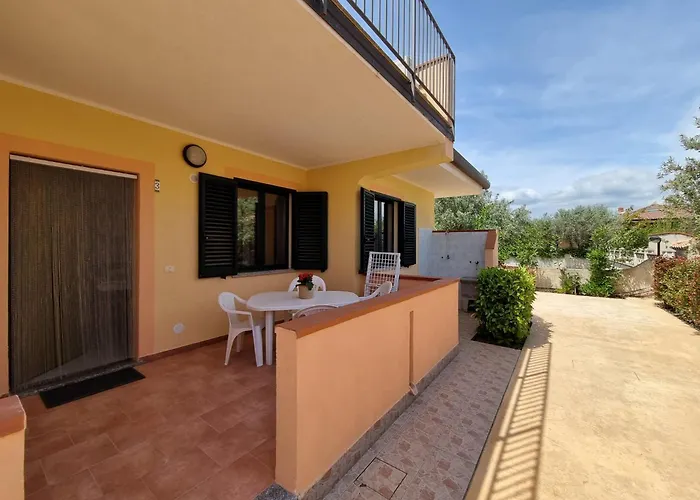 Aparthotel Villaggio Lungomare 3*