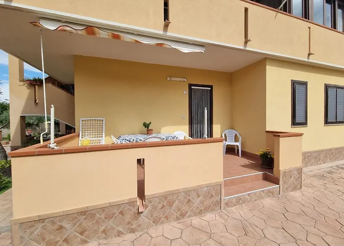 Aparthotel Villaggio Lungomare 3*