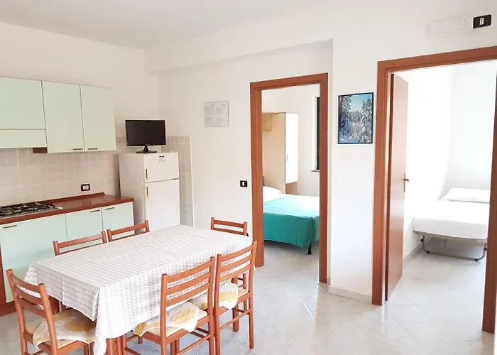 Villaggio Lungomare Aparthotel 3*