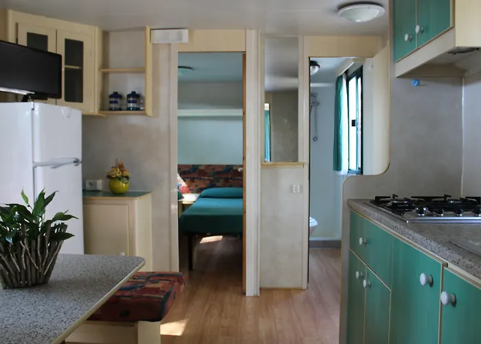 Villaggio Lungomare Aparthotel 3*