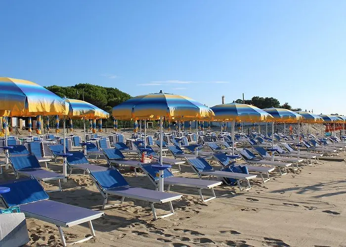 Aparthotel Villaggio Lungomare 3*